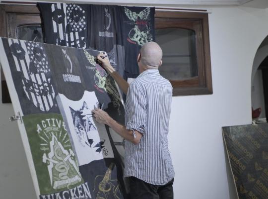 Jan van Esch i sin studio