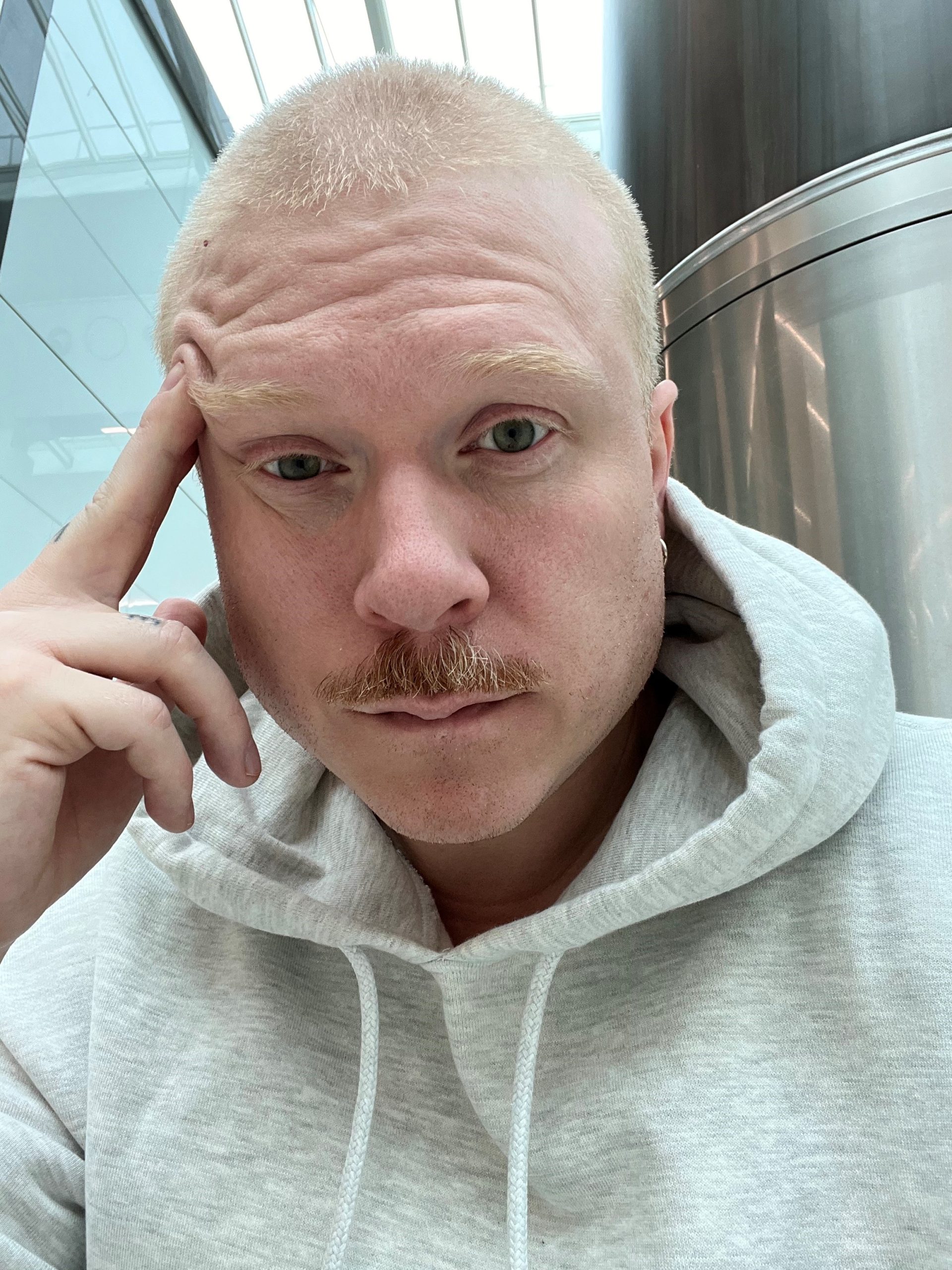 Fotoporträtt på danskonstnären Marcus Baldemar